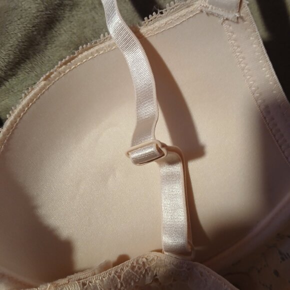 Frederick's of Hollywood Women's Valerie Padded Push Up Contour Bra 34C … - Picture 6 of 7